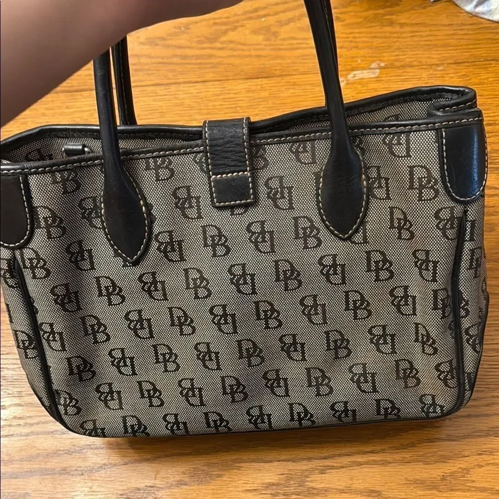 Dooney & Bourke handbag